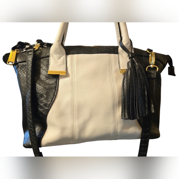 Steve Madden Black & White Reptile Print Satchel with Polka Dot Bow Accent - Picture 9 of 15